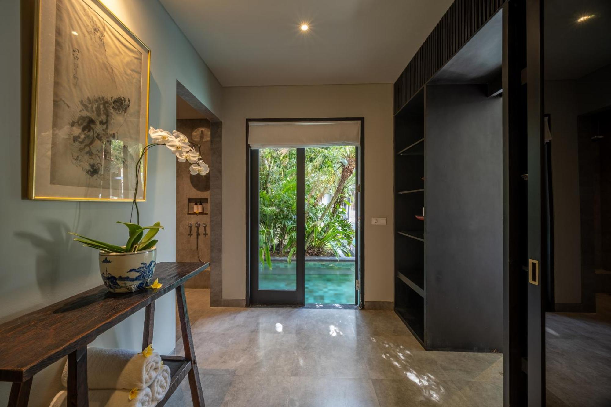 Villa De Suma - Fully Staffed Luxury Villa, Walk To The Beach! Seminyak  Bagian luar foto