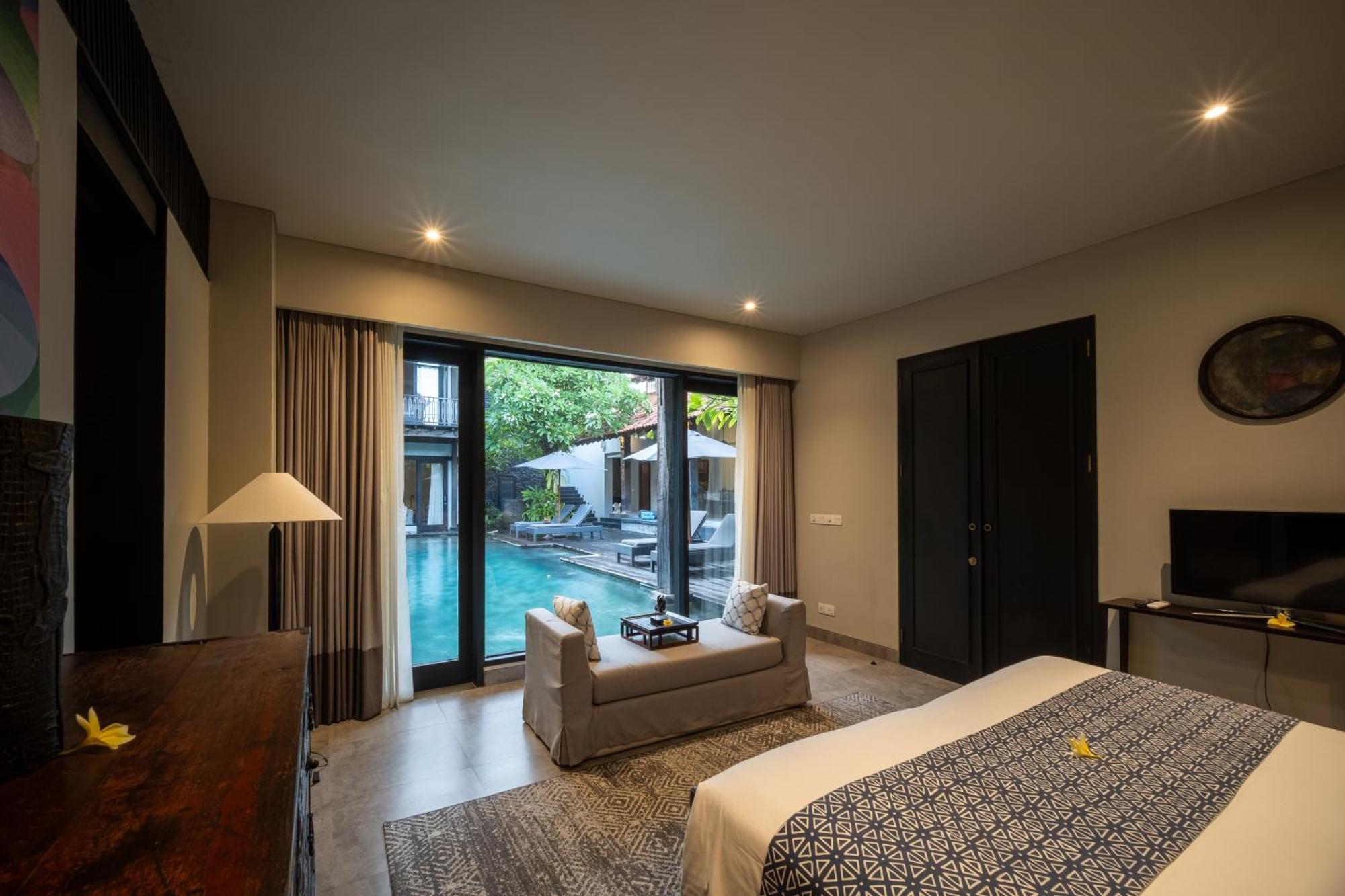 Villa De Suma - Fully Staffed Luxury Villa, Walk To The Beach! Seminyak  Bagian luar foto